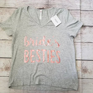 DAVID'S bridal bride's besties graphic v-neck shirt M